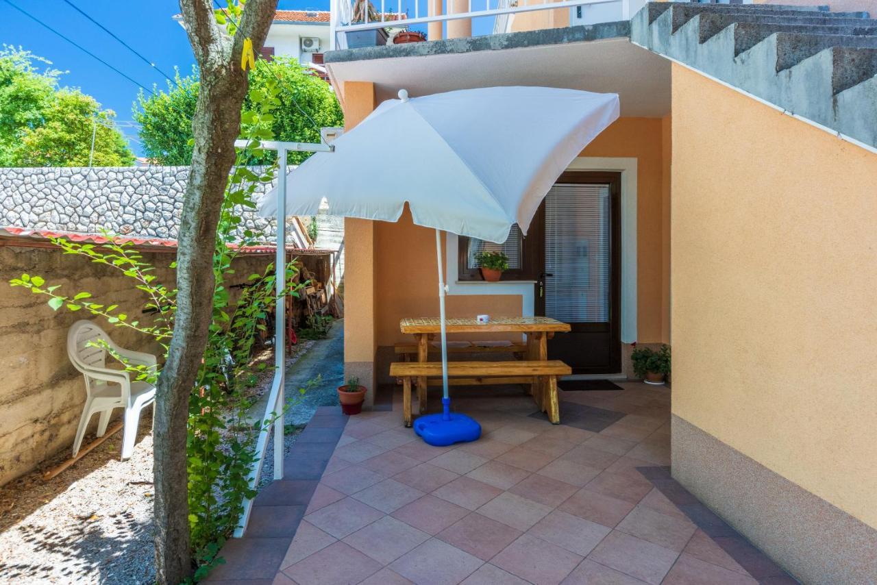 Apartments Lilin Crikvenica Exterior photo