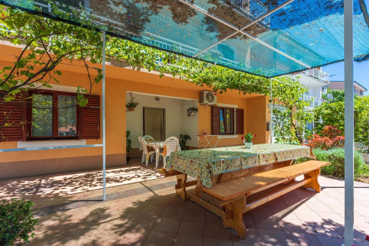 Apartments Lilin Crikvenica Exterior photo