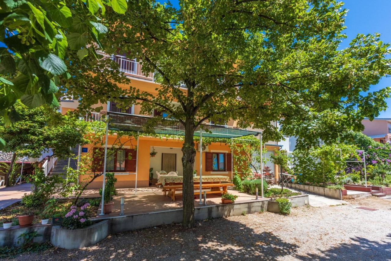 Apartments Lilin Crikvenica Exterior photo