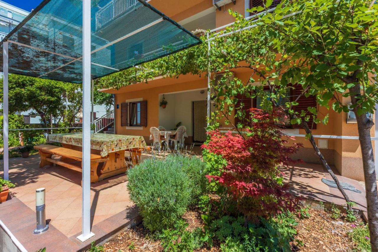 Apartments Lilin Crikvenica Exterior photo