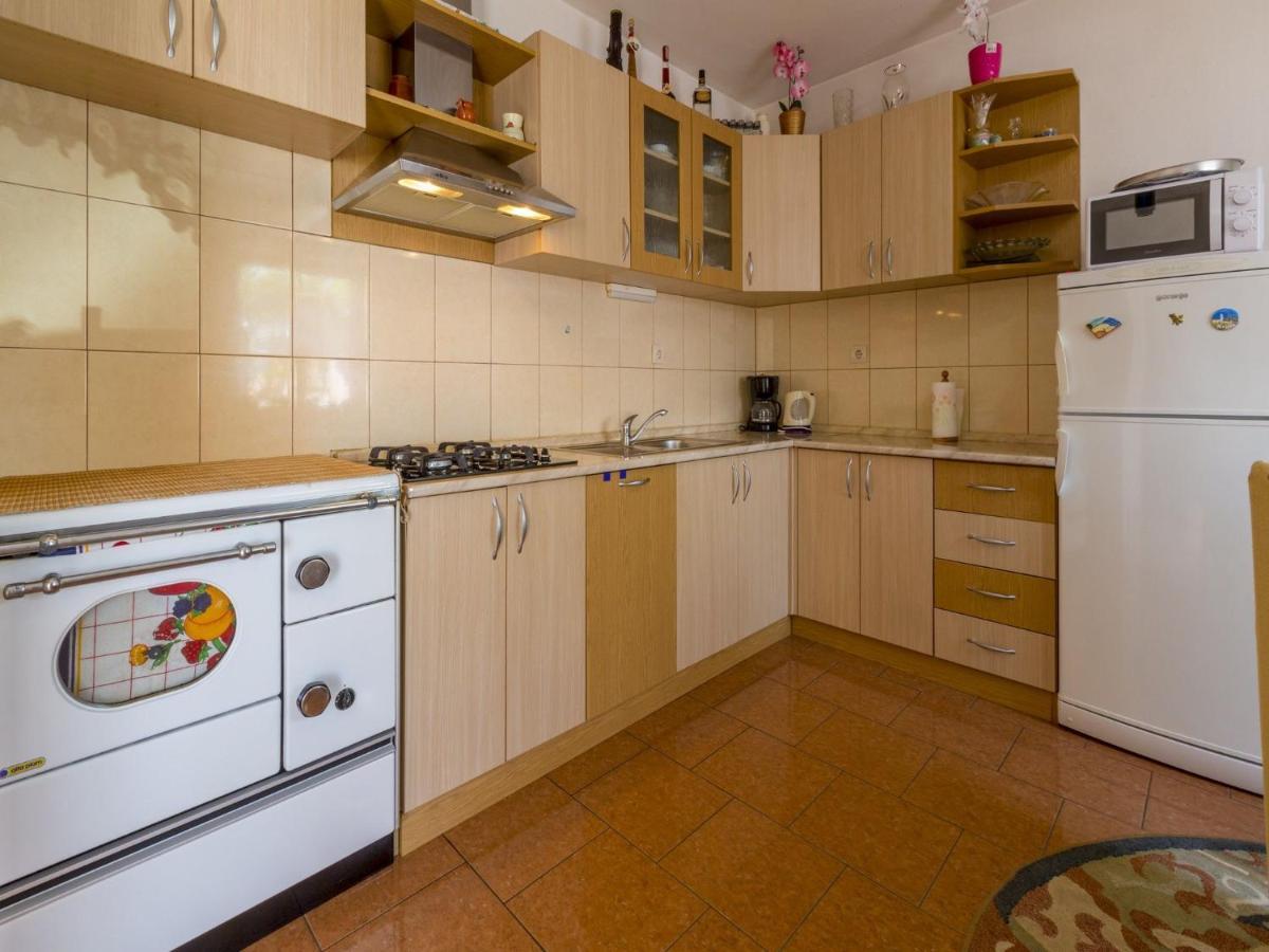 Apartments Lilin Crikvenica Exterior photo