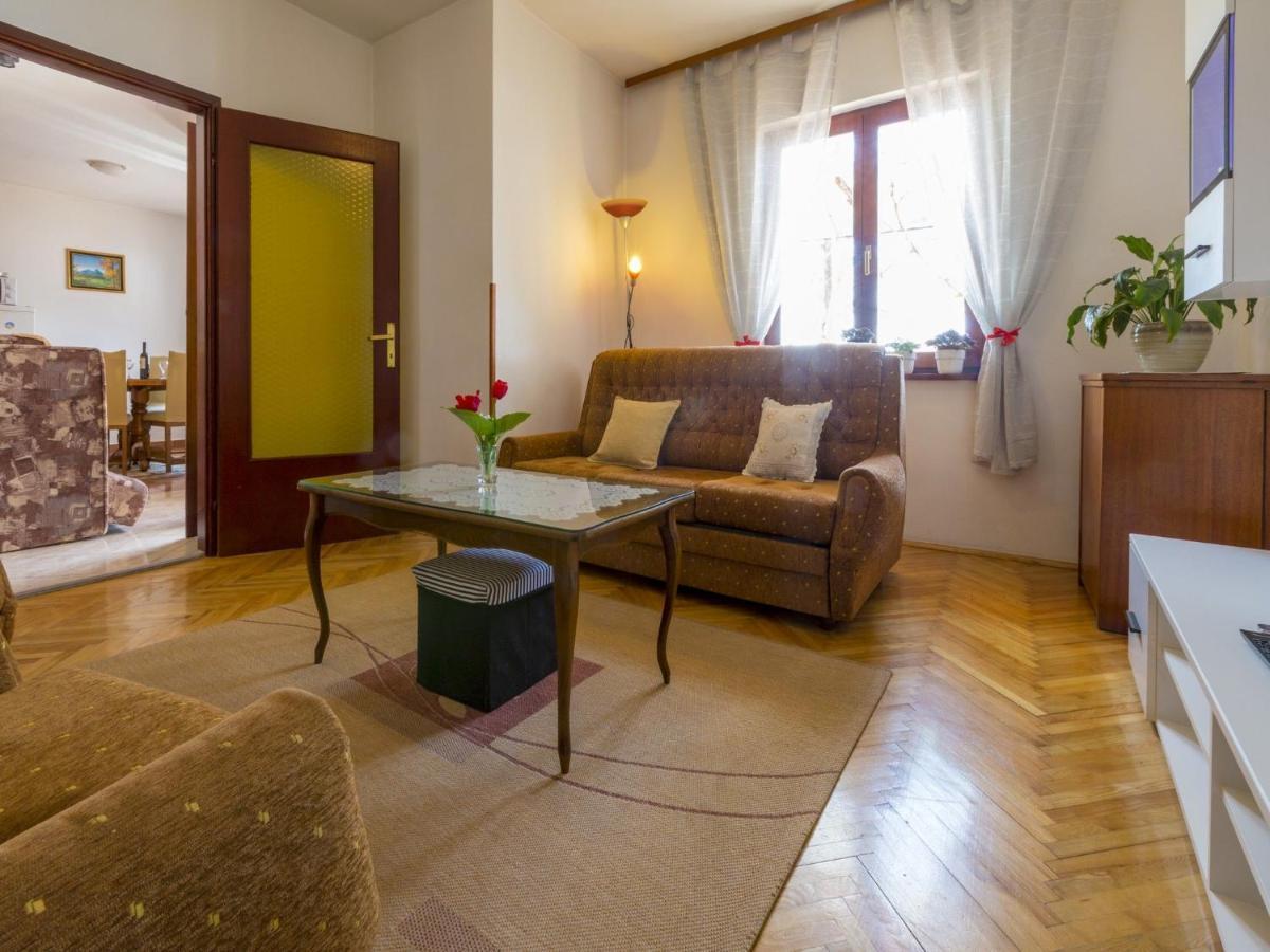 Apartments Lilin Crikvenica Exterior photo