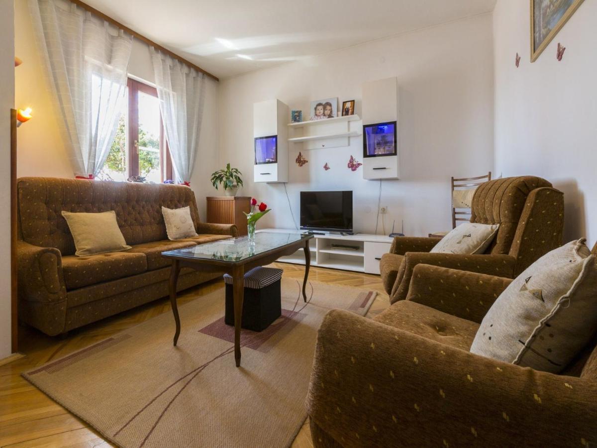 Apartments Lilin Crikvenica Exterior photo